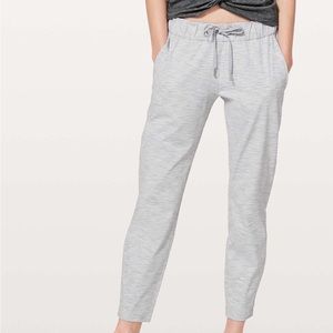 Lululemon On the Fly 7/8 Pants in Space Nimbus